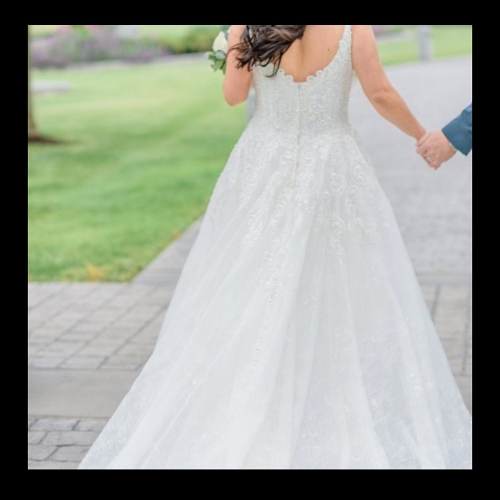 wedding dress